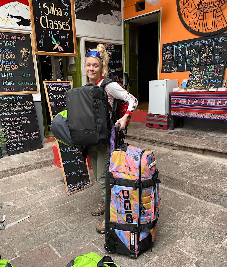 carrying-luggage-hostel-cusco