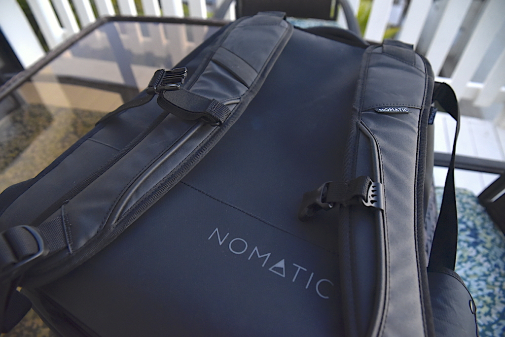 chest-backpack-straps-nomatic-travel-bag