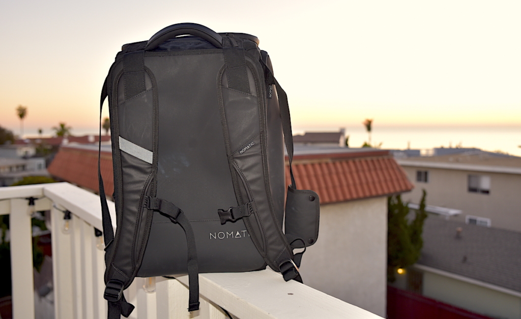 reflective-backpack-straps-nomatic-30l-pack-sunset-california